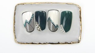 Elegant colours and motives with stamping