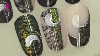 Festive nail art effected with Mermaid glitter - Preview