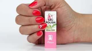 HEMA-free gel polish manicure for sensitive nails