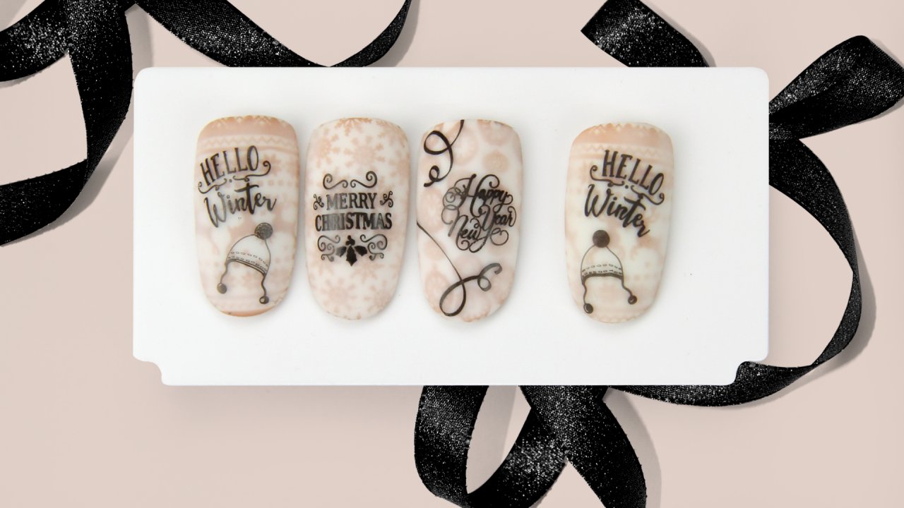 Charming layered stamping nail art for winter