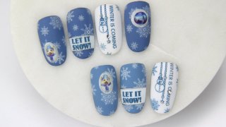 Beautiful stamping winter nail art with sticker