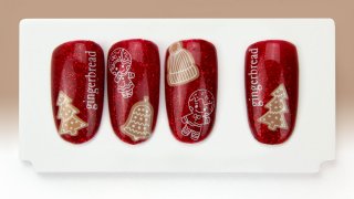 Gingerbread nail art for Christmas