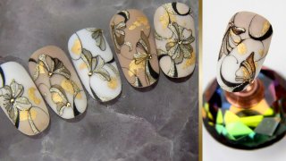 Wonderfully glittering aquarelle flower nail art