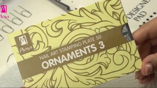 Magnetic nail art in autumn colours