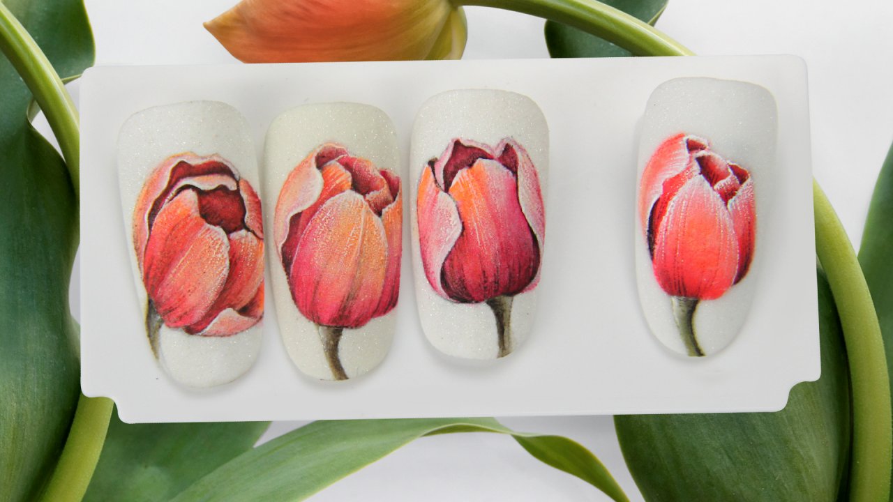 Wonderful tulip nail art from Norka