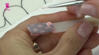 Norka's wonderful nail art with tiles pattern