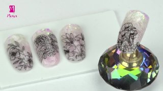 Floral nail art on glitter ombre base - Preview