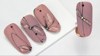 Simple, spectacular, trendy nail art from Norka