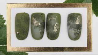 Stamping nail art in autumn mood