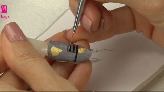 Bold decoration in grey and black shades