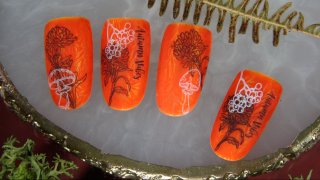 Autumn nail art with Glass effect gel polish