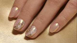 How to fill almond shaped nails