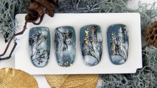 Wonderful winter nail art with Mermaid glitter