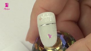 Romantic white nail art even for a wedding - Preview