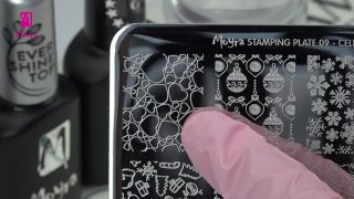 Beautiful feminine shades for Mother's Day