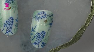 Stamping nail art for Pentecost on glittering base - Preview