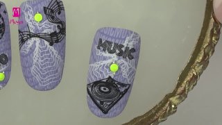 Nail art with detailed patterns for music lovers - Preview