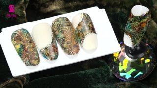 Elegant nail art with oriental pattern - Preview