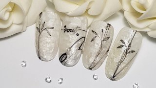 Special satin-like effect with stamping pattern