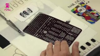 Stamping nail art inspired by Japan