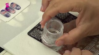Nail art reminding of a fairy tale world