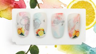 Fresh lemon motives for a summer manicure