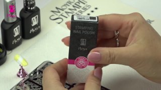 Stamping nail art with lemon on white-yellow base