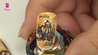 Stamping and marble nail art in vintage mood - Preview
