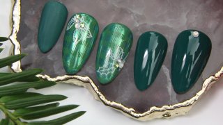 Holly branch nail art in green shades