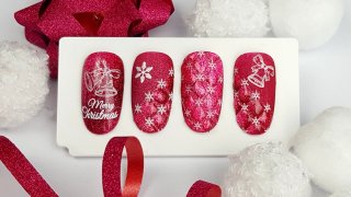 Festive nail art with magnetic gel polish