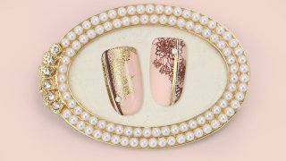 Matte and shiny, gold and brown romantic nail art